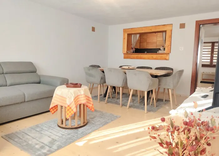 калиновата къща Stoykite