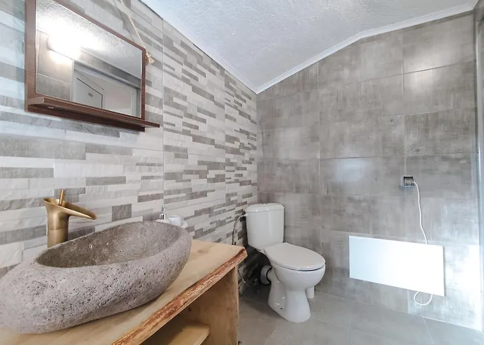 Apartment калиновата къща